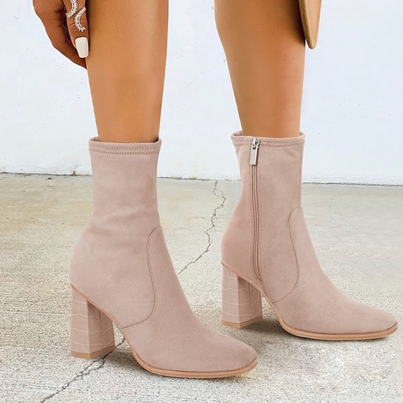 NWOT Square Toe Ankle Bootie - Picture 13 of 15